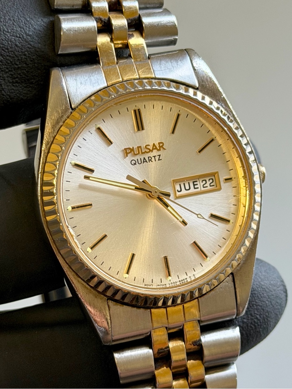 Pulsar by Seiko V533-8850 Day-Date Two-Tone SS Men’s 35mm Dress Watch